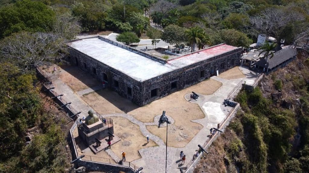 Kovay Gardens Adventures Discover History and Beauty on a Day Trip to Fuerte de San Basilio (3)